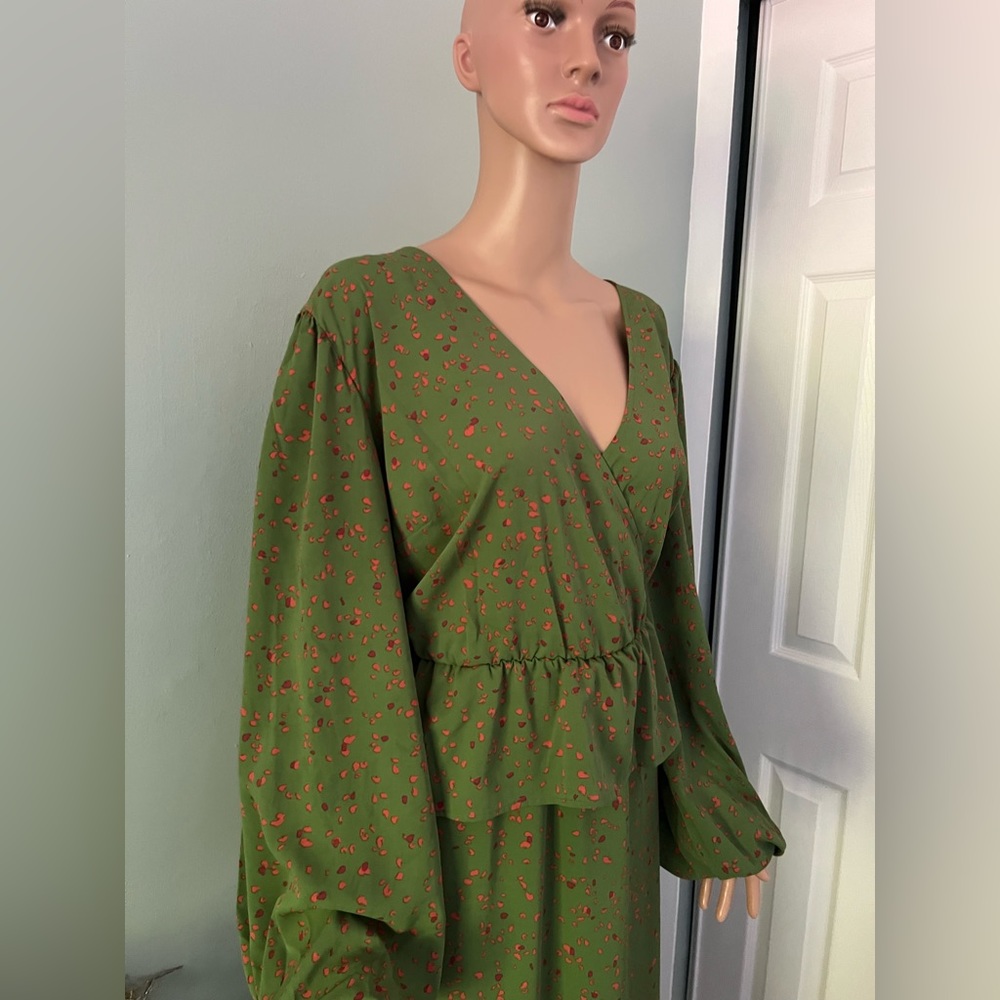 Eloquil Elements Green Fall Print Long Sleeve Pep… - image 7